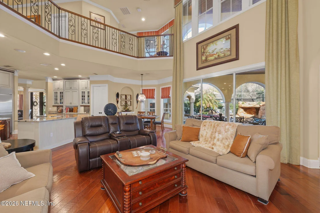 Photo of 1615 SILVER LEAF Way