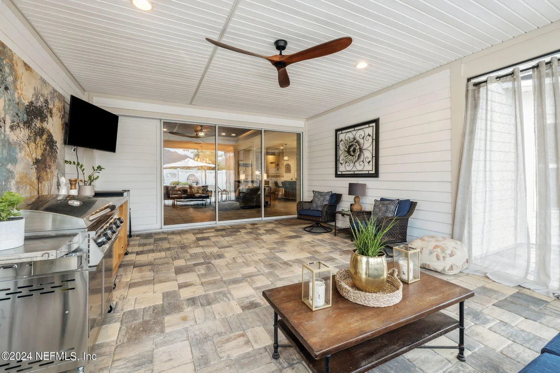 Photo of 94 LUCERNE Court