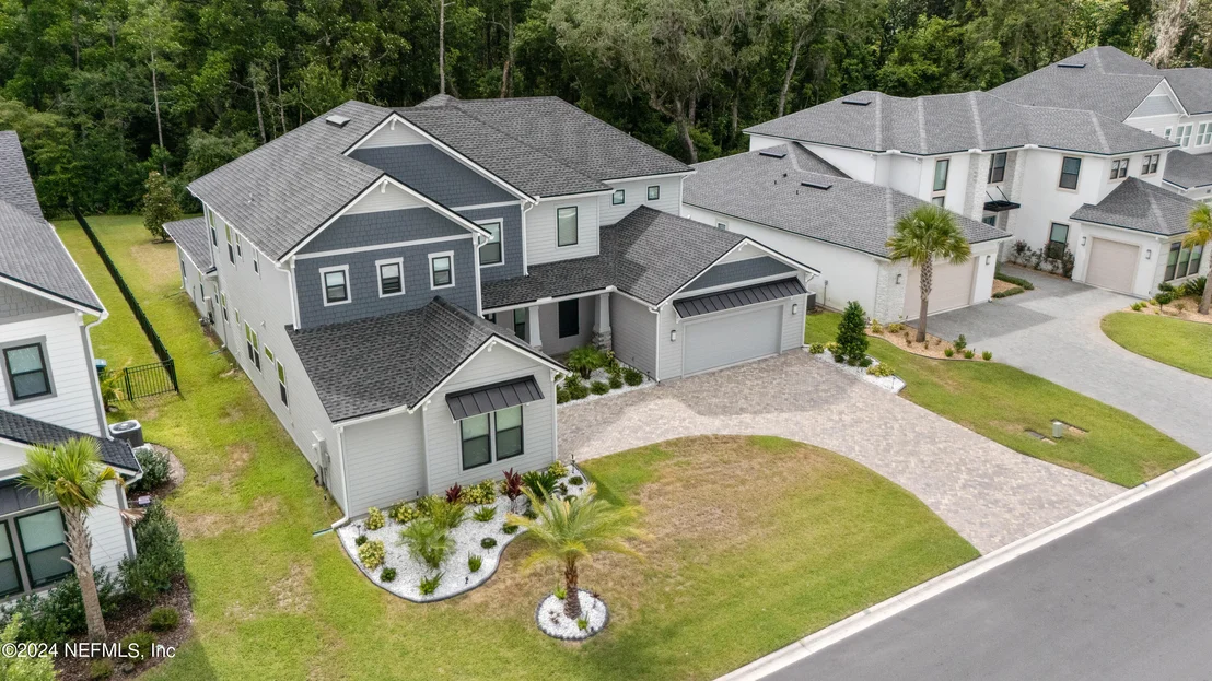 Photo of 10511 SILVERBROOK Trail