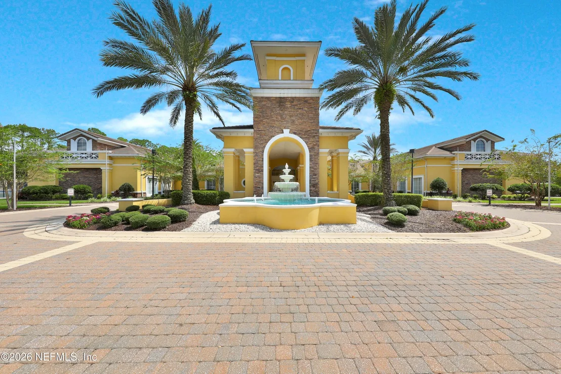 Photo of 1013 INVERNESS Drive