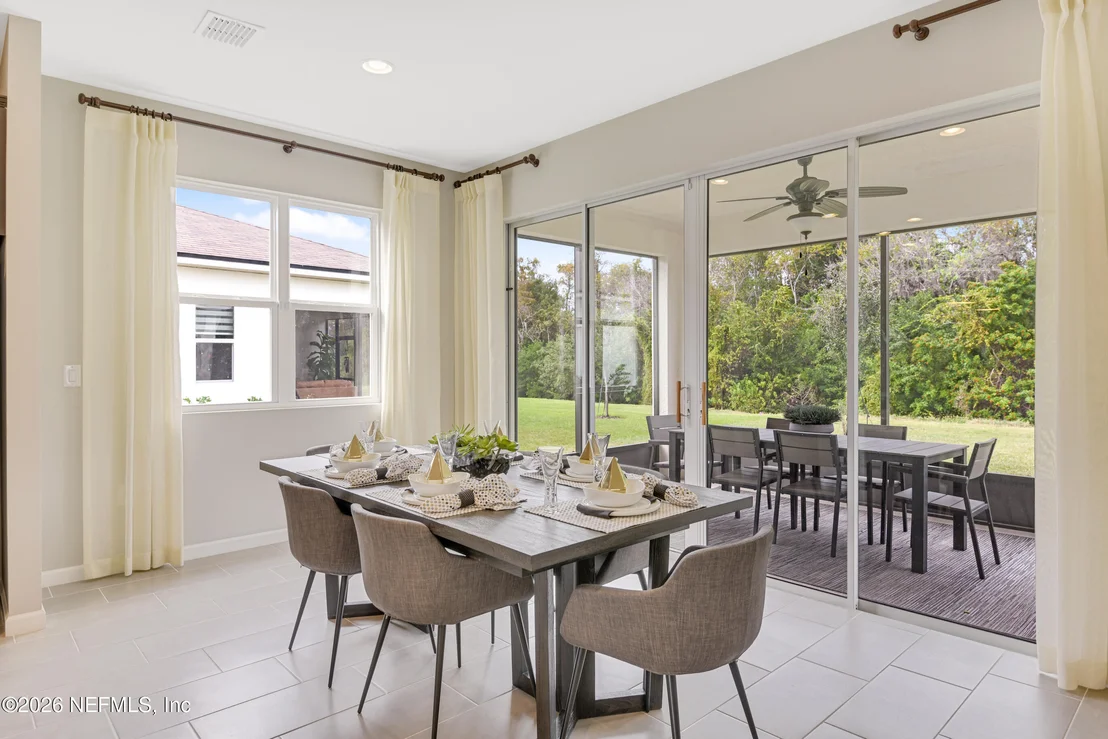 Photo of 6783 DUTTON SPUR Lane