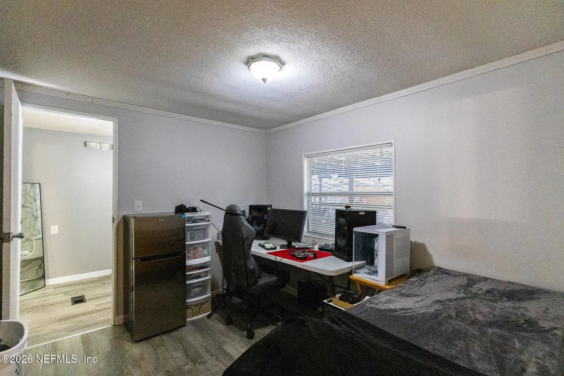 Photo of 239 LYNNE Drive