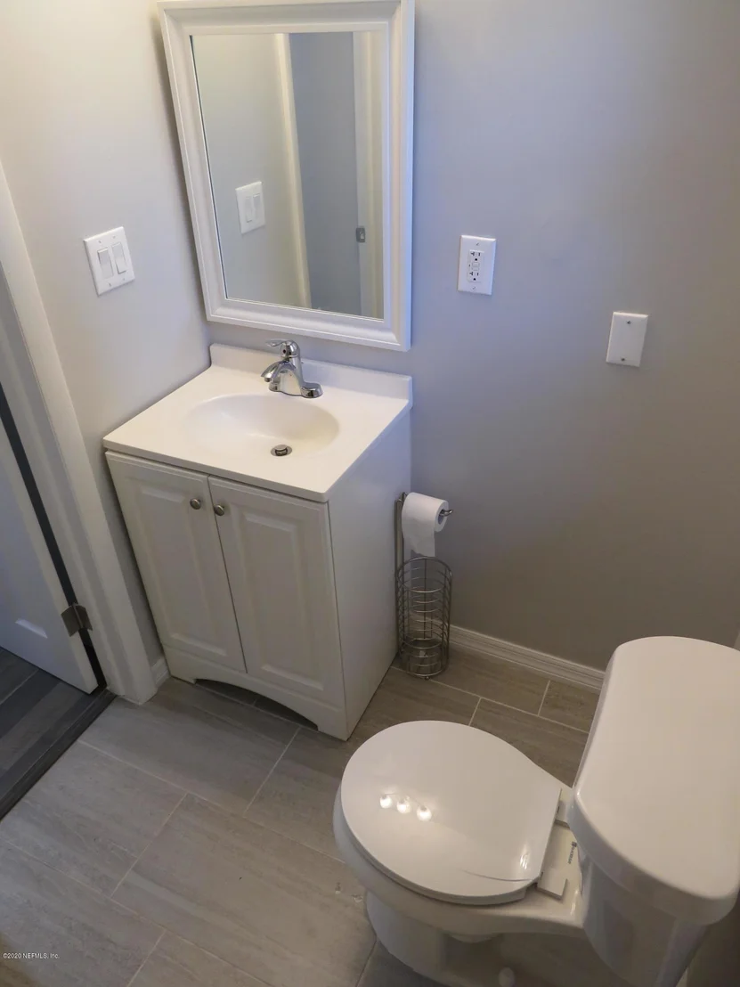 Photo of 1712 ST CLAIR Street