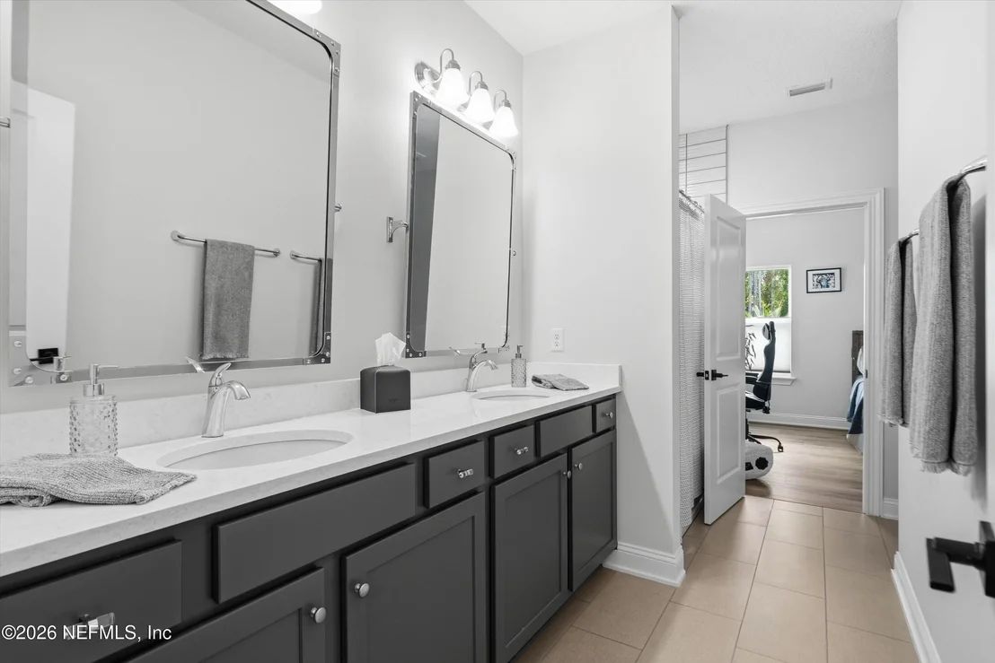 Photo of 328 POTTERS MILL Trail