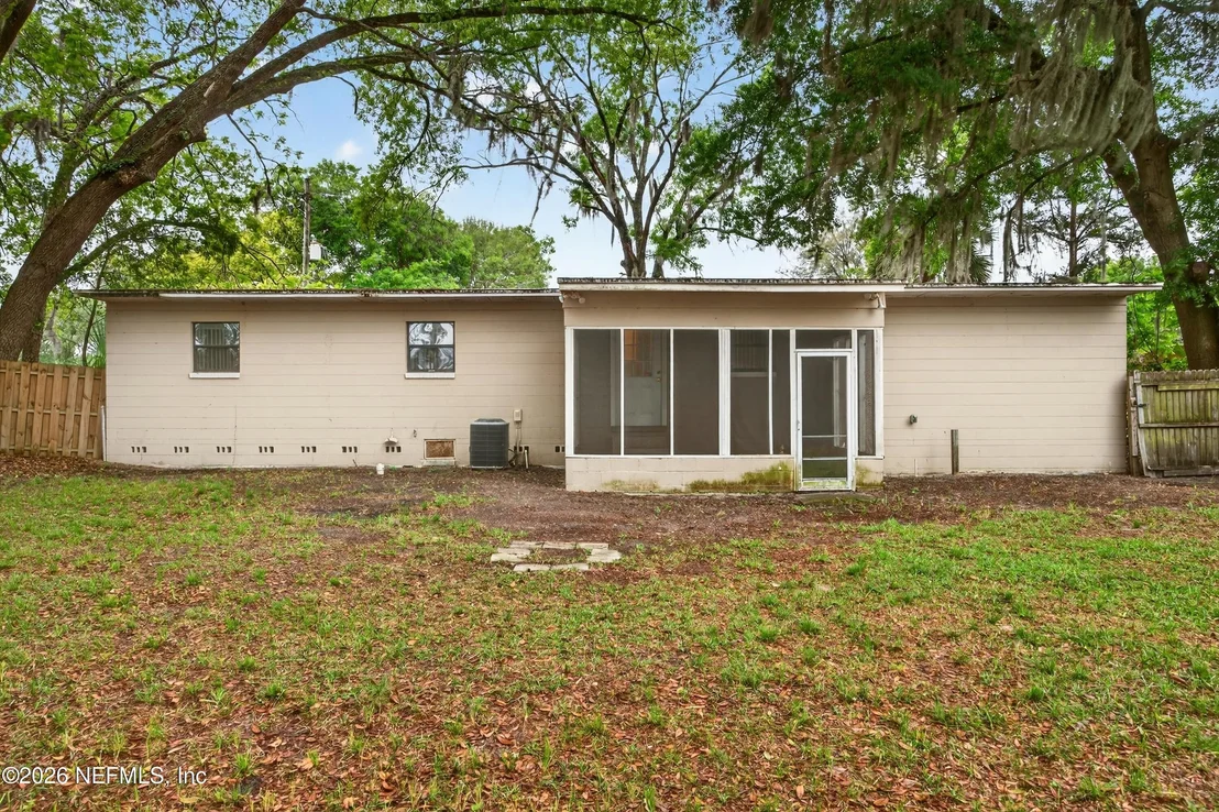 Photo of 4231 RENDALE Drive N