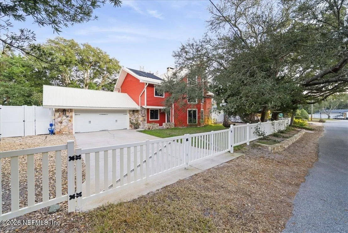 Photo of 4 SANTA MARIA Lane