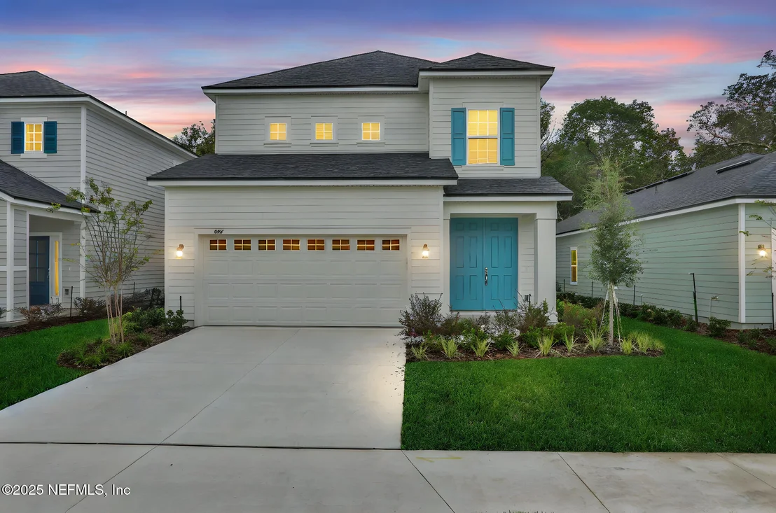 Photo of 643 FARMFIELD Drive