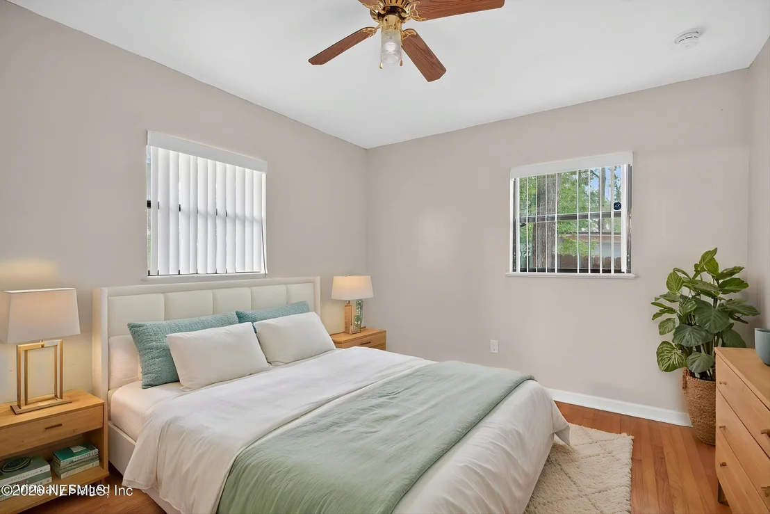 Photo of 4231 RENDALE Drive N