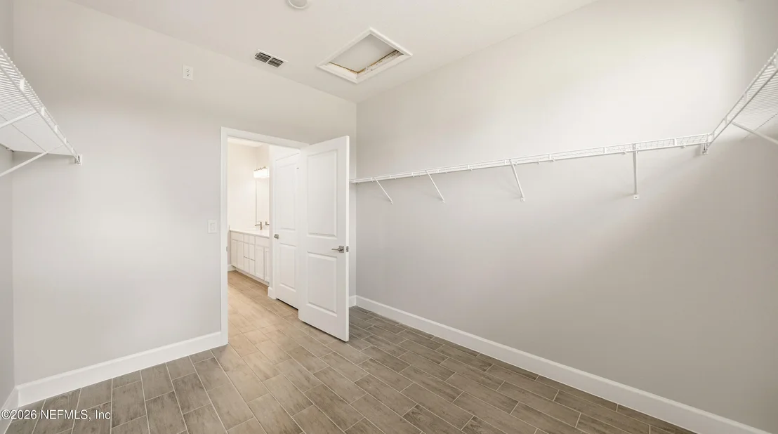 Photo of 34 SEVILLE ORANGE Path