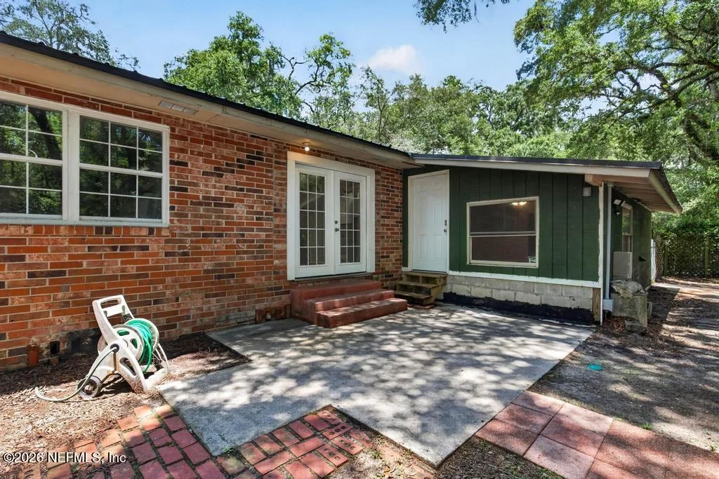 Photo of 37123 MARSHALL Lane