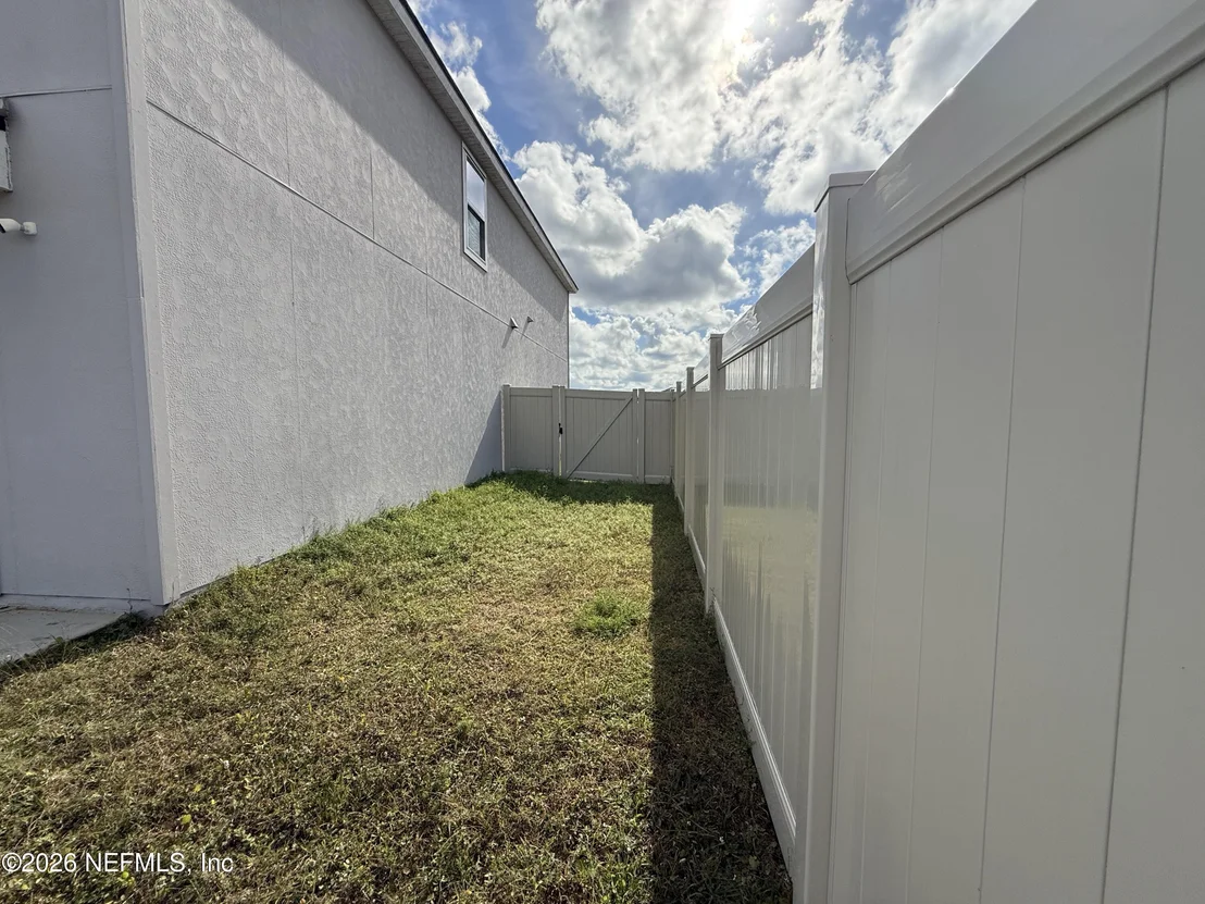 Photo of 150 AVEIRO Way