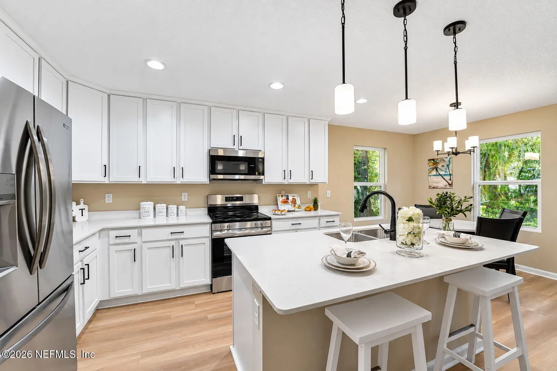 Photo of 1634 VALENCIA Drive