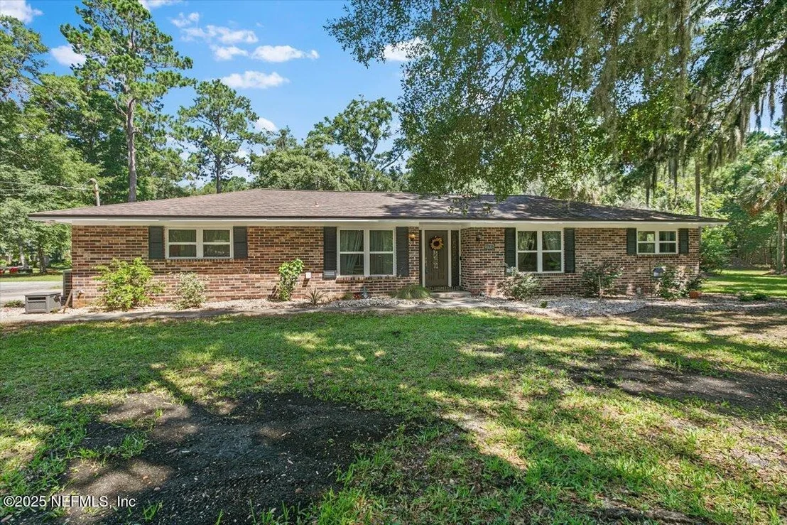 Photo of 17416 EAGLE BEND Boulevard