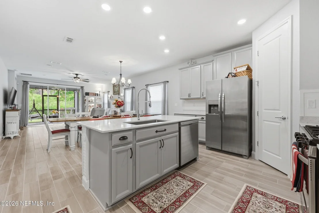 Photo of 312 STILLWATER Boulevard