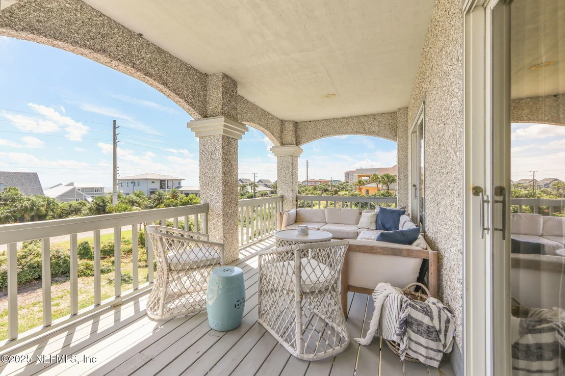 Photo of 95366 SPINNAKER Drive