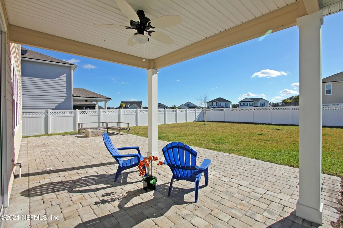 Photo of 242 SILVERLEAF VILLAGE Drive