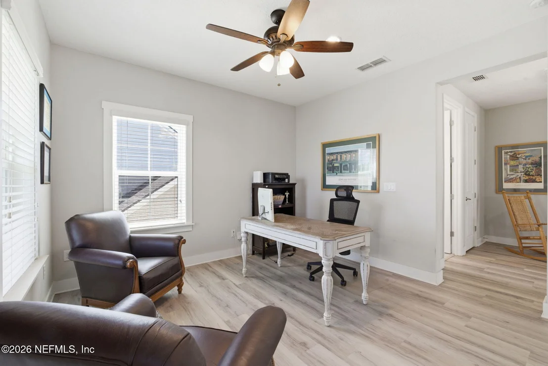 Photo of 44 FREMONT Avenue