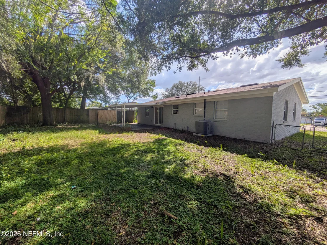 Photo of 5725 HILLMAN Drive