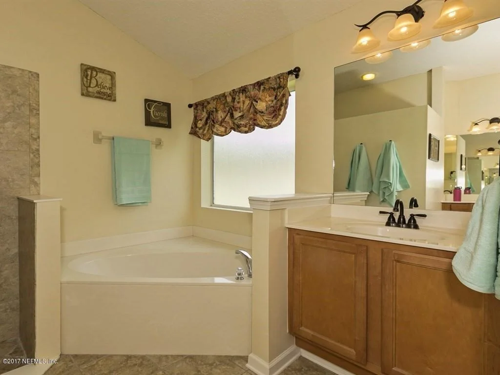 Photo of 354 JOHNS CREEK Parkway