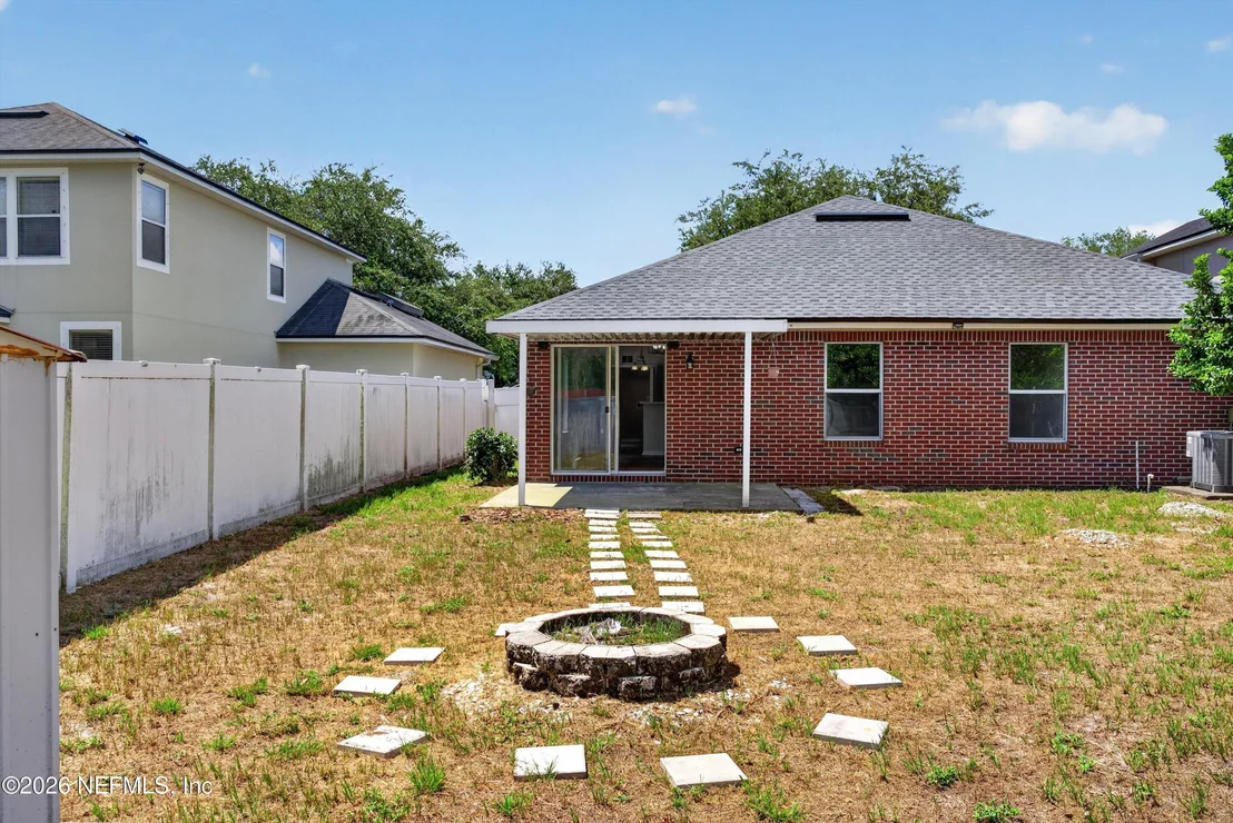 Photo of 224 PINE ARBOR Circle