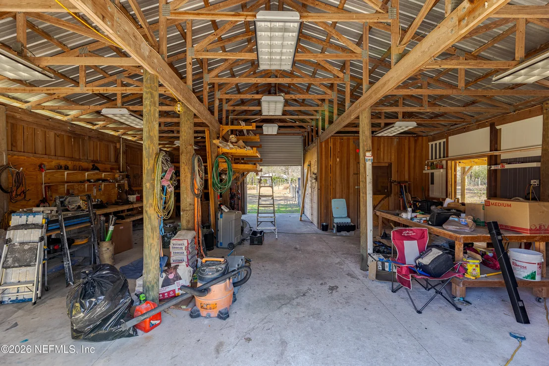 Photo of 8404 NESBITT Road