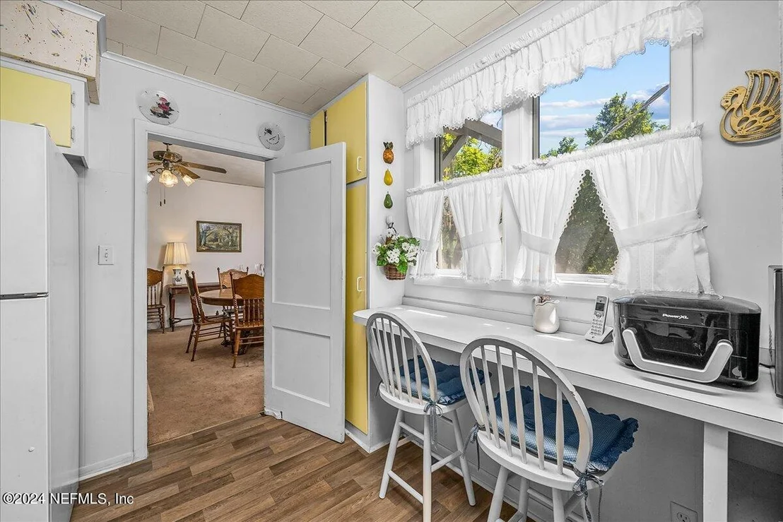 Photo of 231 OLEANDER Avenue
