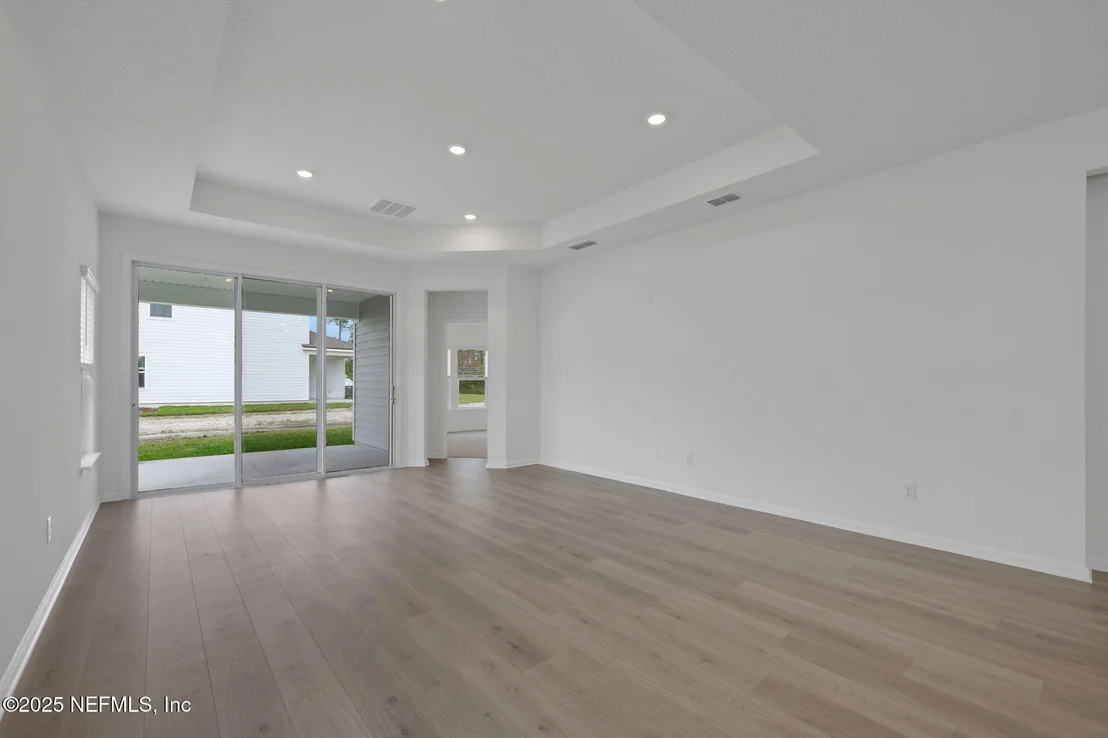 Photo of 405 BROOK FOREST Drive