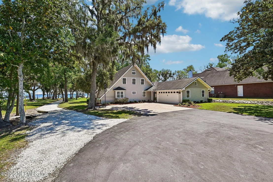 Photo of 4745 RAGGEDY POINT Road