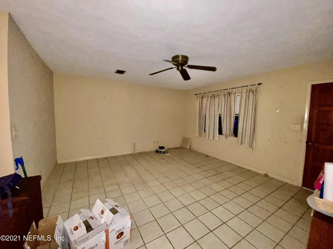 Photo of 4439 VANCOUVER Drive