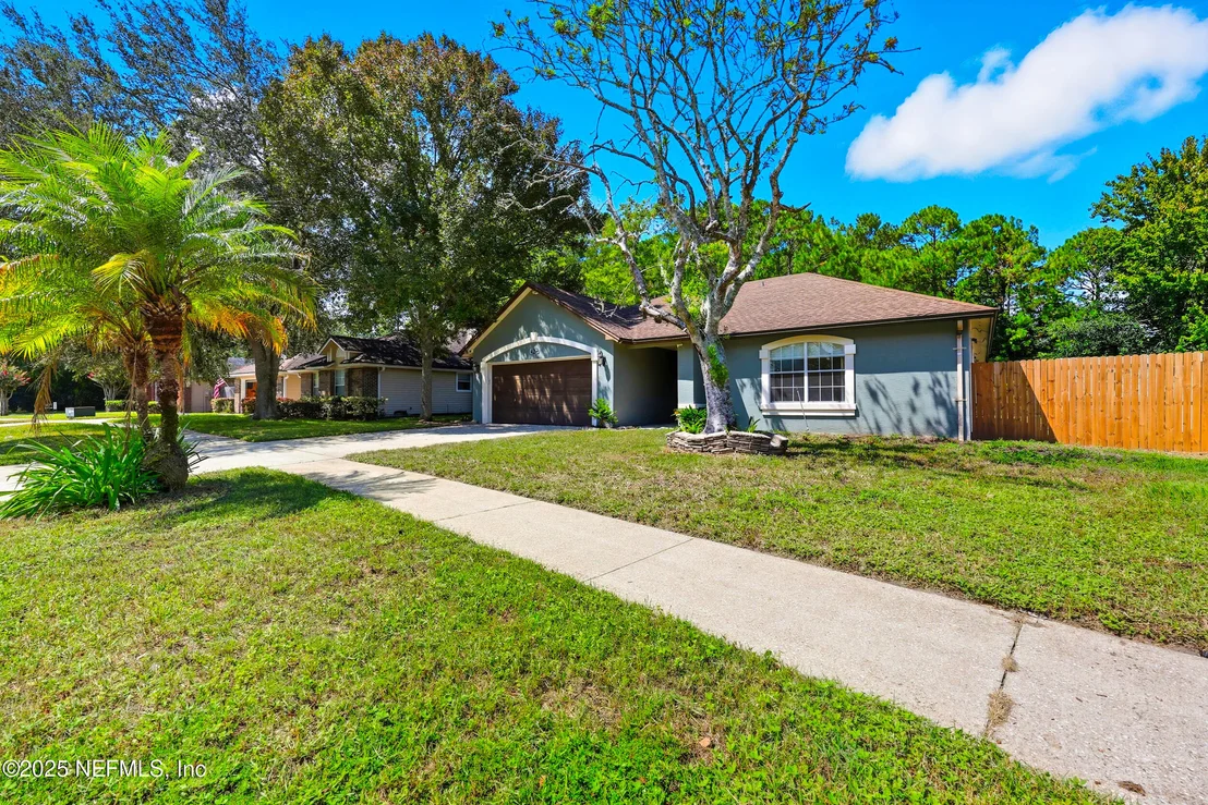 Photo of 1837 WESTON Circle