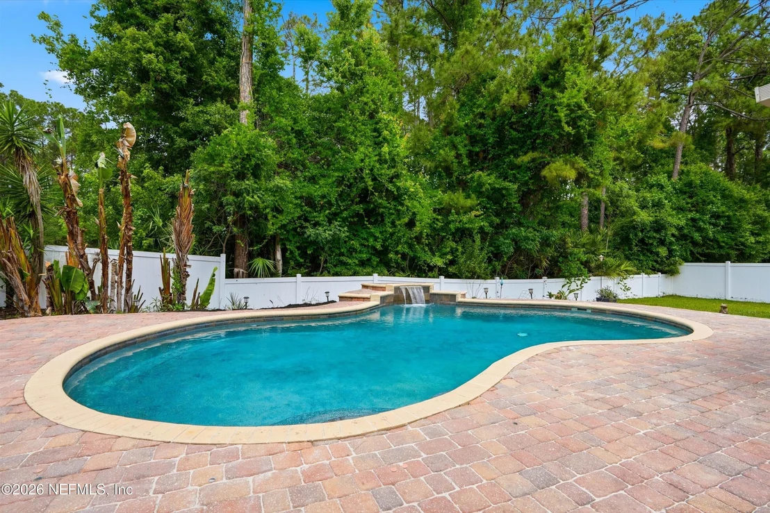 Photo of 193 BARTRAM PARKE Drive