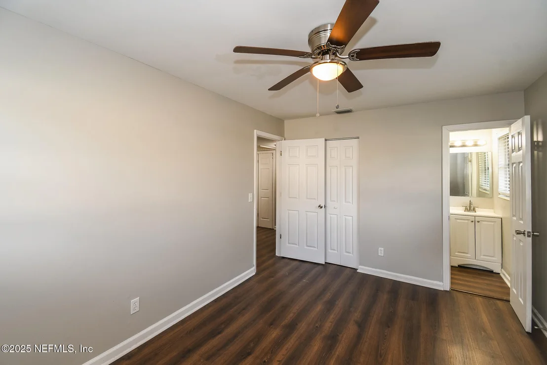 Photo of 4812 DALLEN LEA Drive