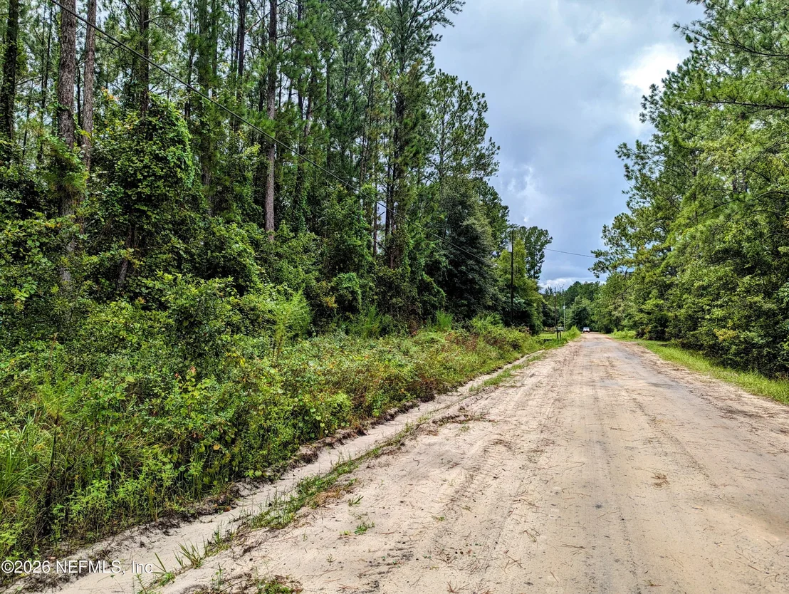 Photo of 4436 LORI LOOP Road