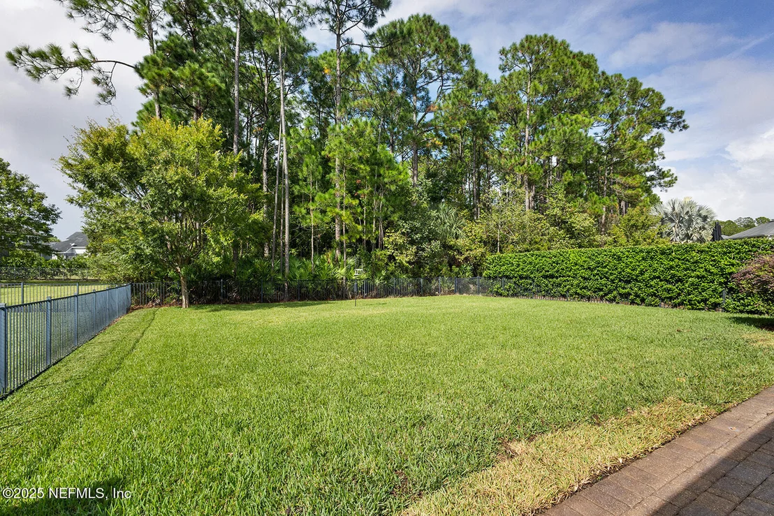 Photo of 3800 CROSSVIEW Drive