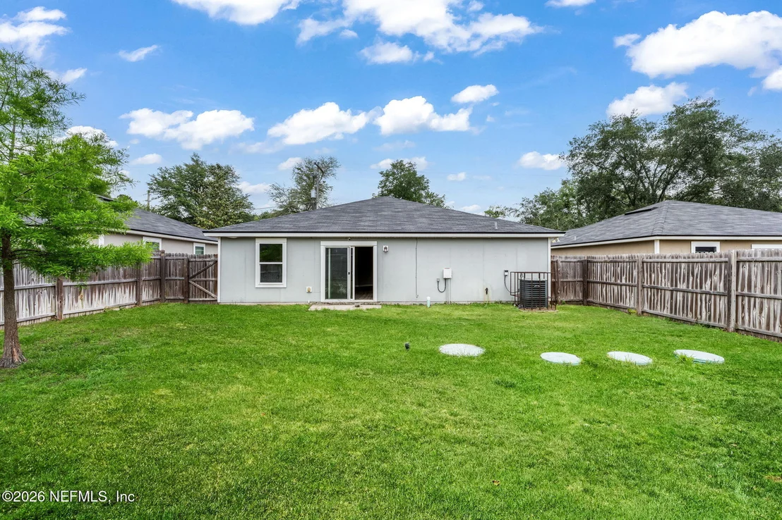 Photo of 7828 HAMMOND Boulevard