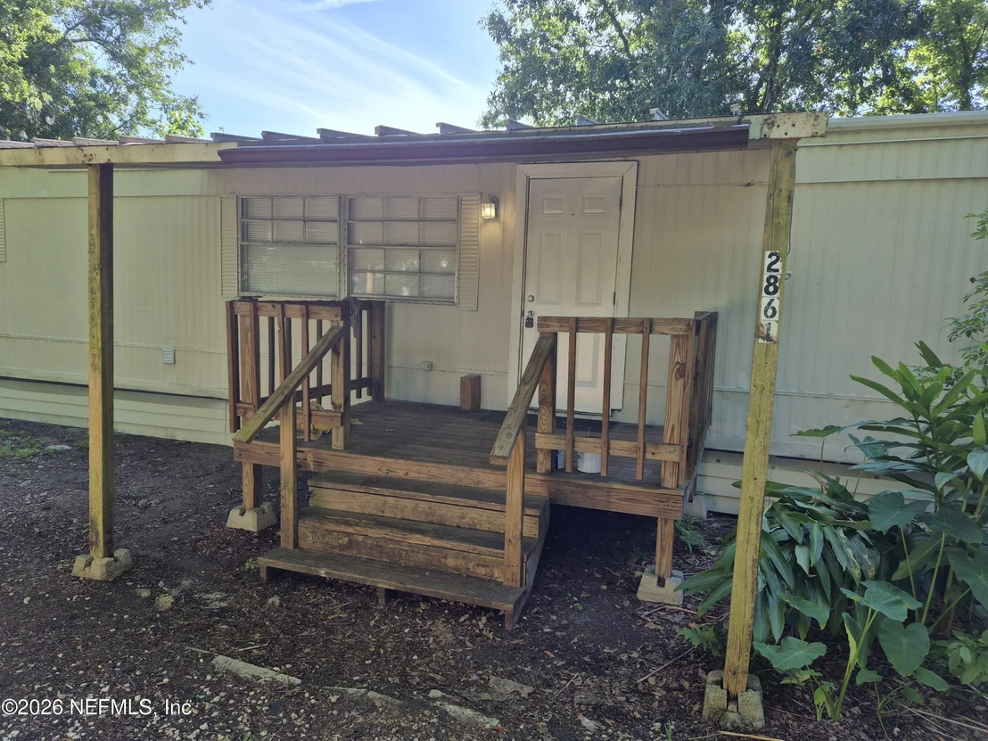 Photo of 2861 ROBERT Street