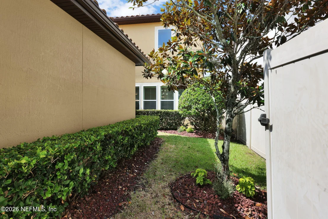 Photo of 37 RINALDO Way