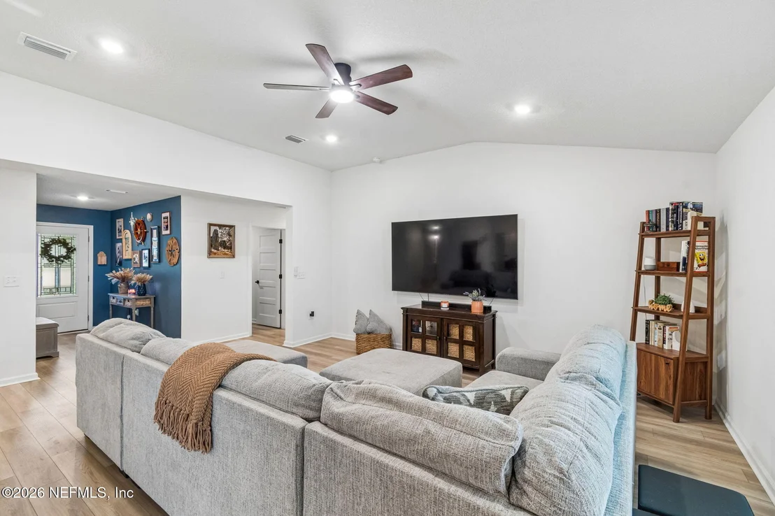 Photo of 856 SAN ANTONIO Drive