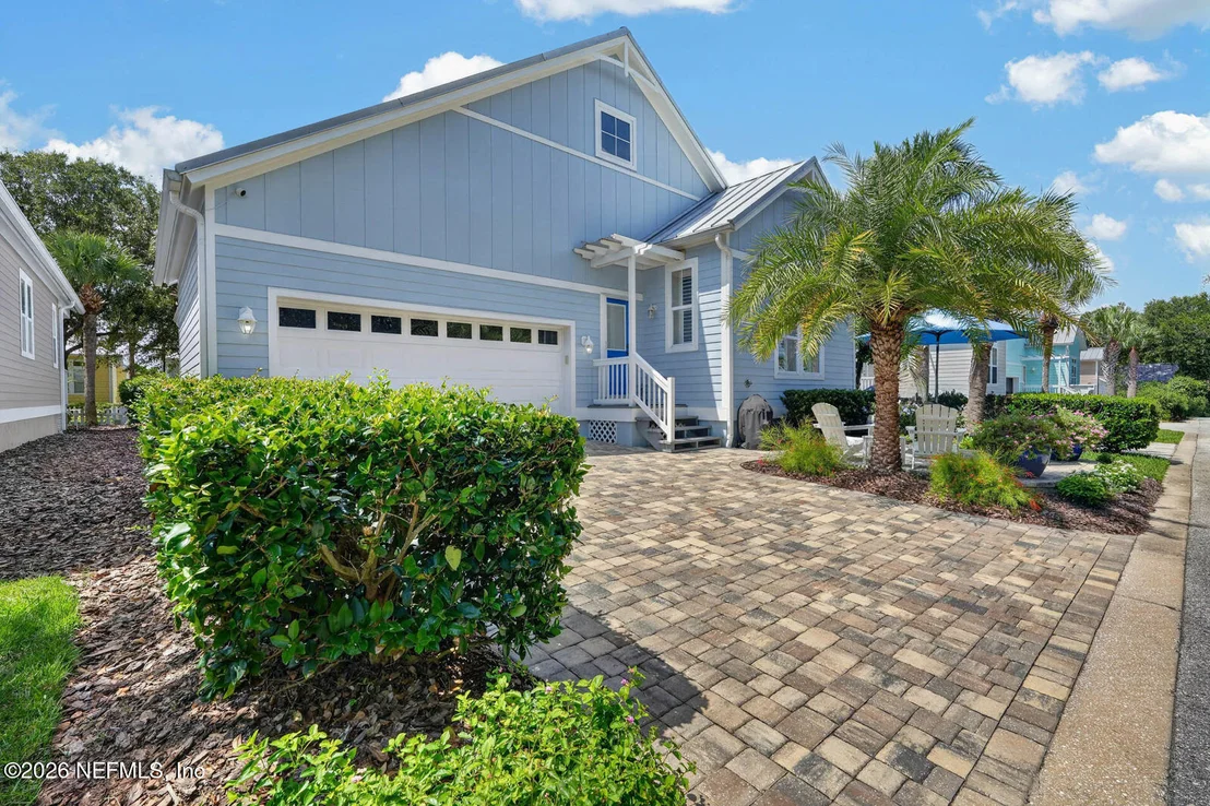 Photo of 136 ISLAND COTTAGE Way