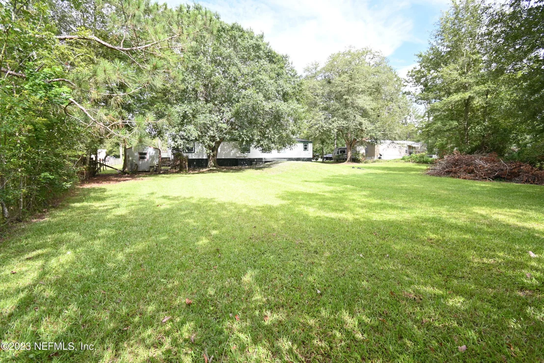 Photo of 11349 DEERWOOD Circle