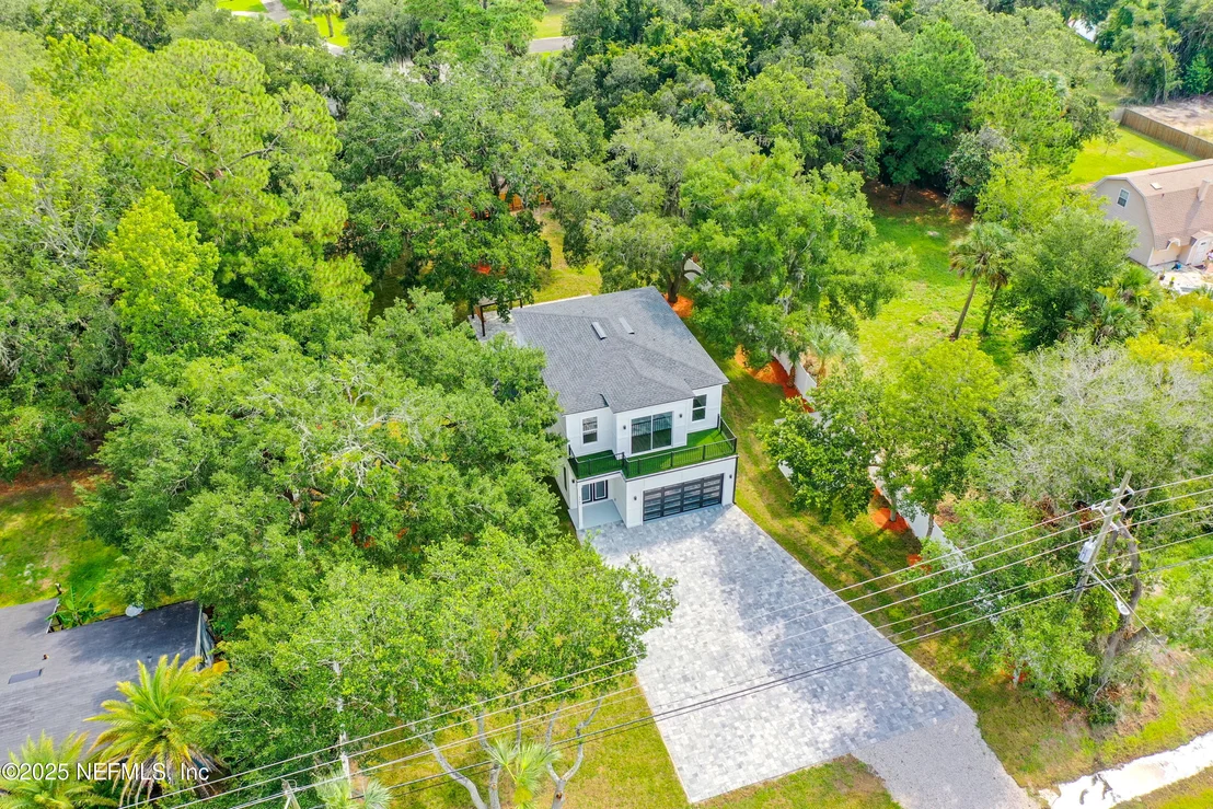 Photo of 5765 HECKSCHER Drive