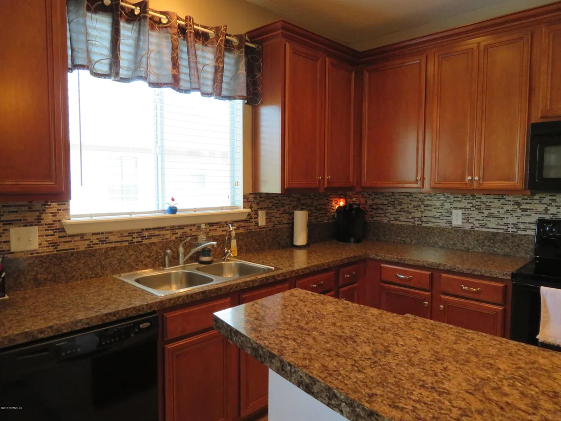 Photo of 214 CROWN WHEEL Circle