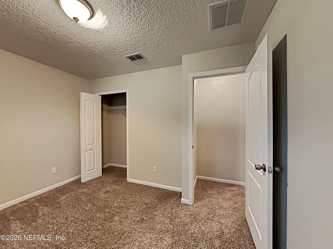 Photo of 13471 DEVAN LEE Drive E