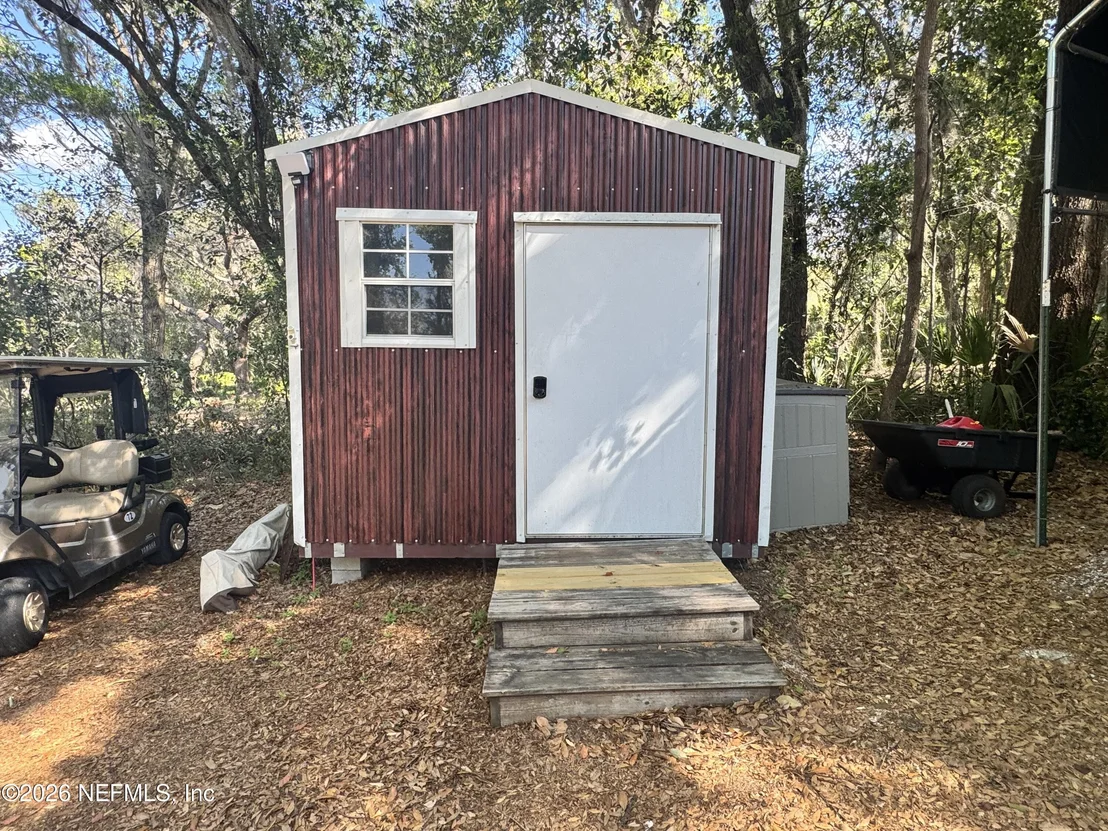 Photo of 113 STOCK Avenue