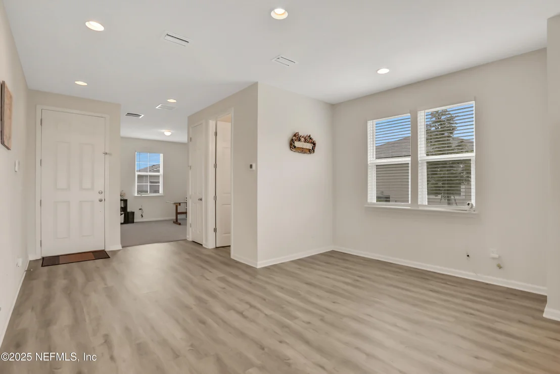 Photo of 2016 AMBERLY Drive