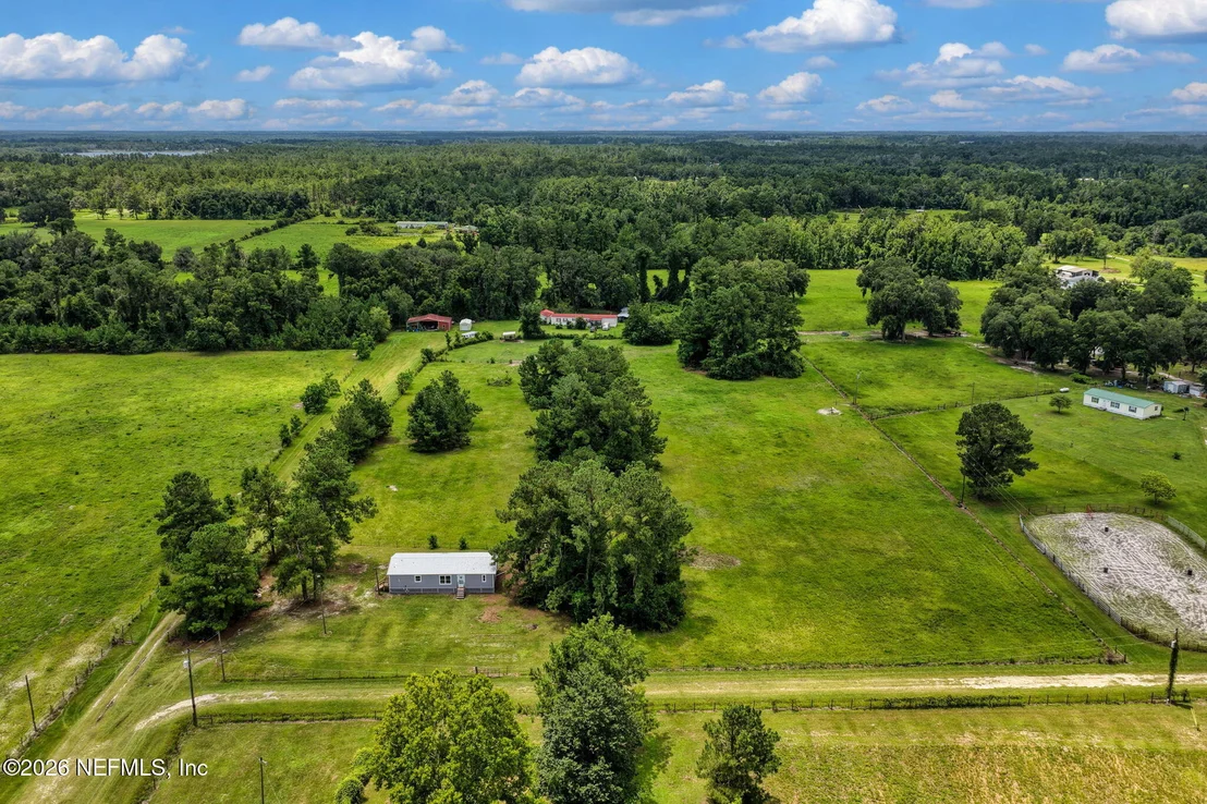 Photo of 6952 COUNTY ROAD 136A