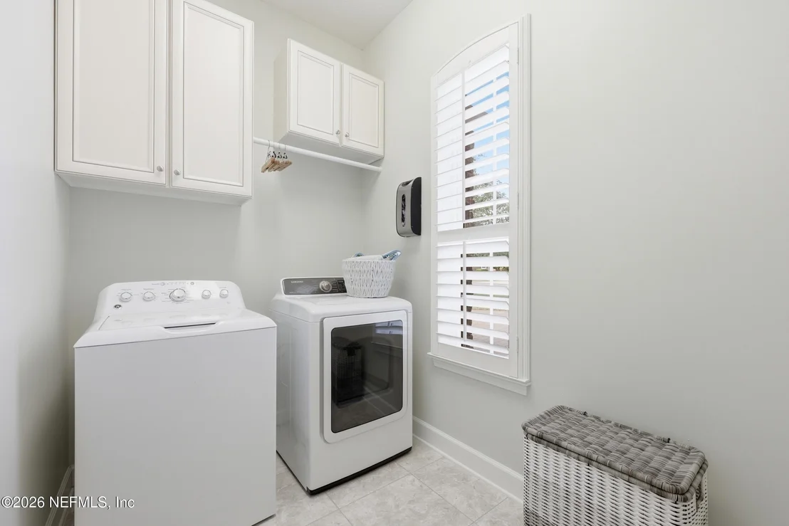 Photo of 437 ESCALANTE Court