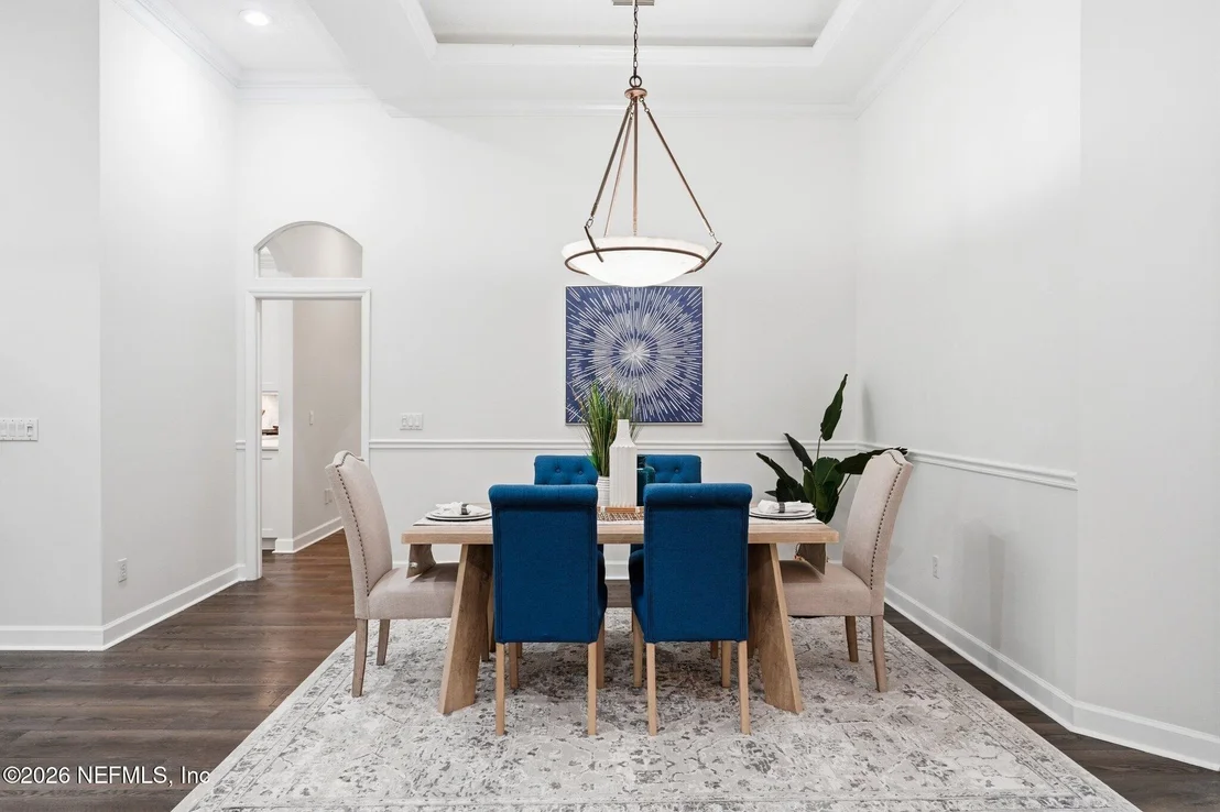 Photo of 215 PARKSIDE Drive