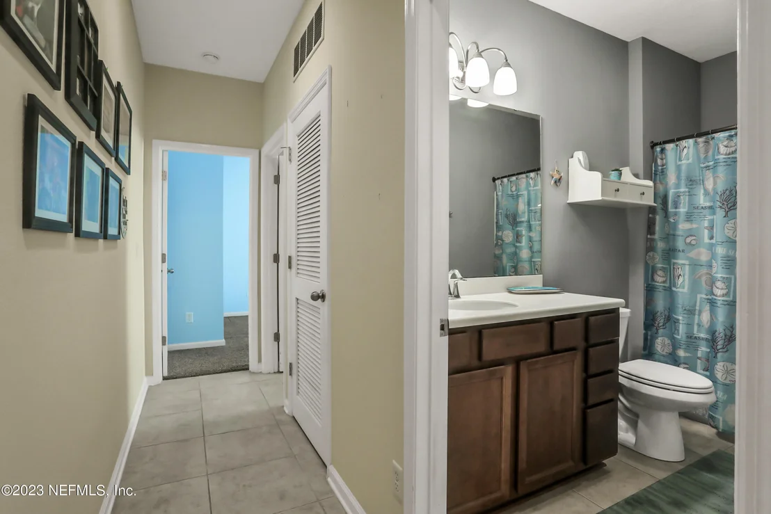 Photo of 724 BRIAR VIEW Drive