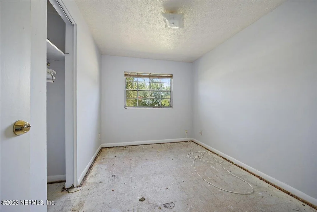 Photo of 8593 DARLINGTON Drive